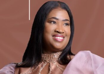 Khanyisile Myeni Releases New EP “Hambani Makrestu”