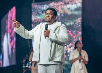 Oncemore Six Delivers an Unforgettable Worship Experience in Follow Yeshua Live Video