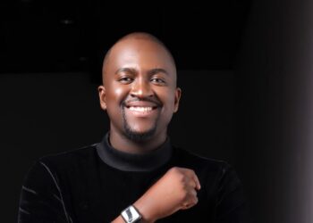 Thapelo Molomo Releases Powerful New Singles Song of Victory (Live) and Holy (Live)