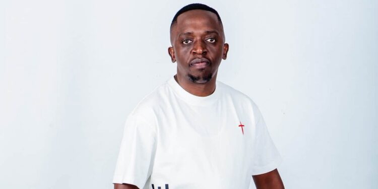 Xolisa Kwinana Releases Powerful Official Live Video for Isizathu From Launch Into The Deep Album