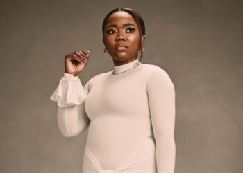 Nontokozo Mkhize and Zawadi Yamungu Unite Gospel and Indigenous Sounds on “Glory”